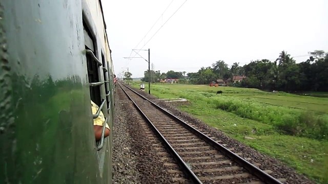 [HD] Gurumukhi Express overtaking with HWH WAP-4 22866