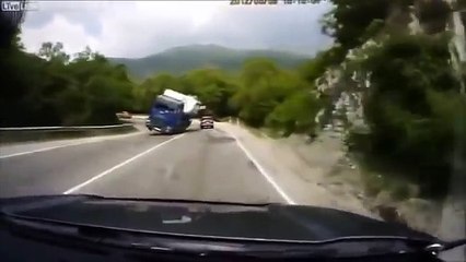 ‘أشخاص لم يموتوا بحوادث سيارات مميته  سبحان الله