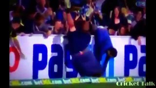 FUNNY CRICKET MOMENTS - Most Funny Moments In Cricket History [Updated 2016]