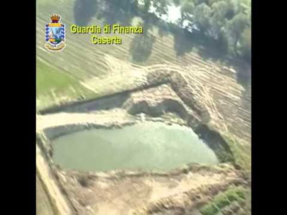 Caserta - Scavi abusivi su argini del Volturno (07.12.12)