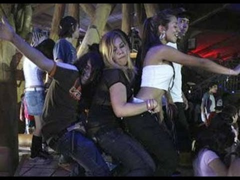 Bailes prohibidos a lo largo de la historia// Dances prohibited by society