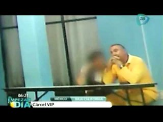 Ex gobernador de BCS goza de lujos en cárcel