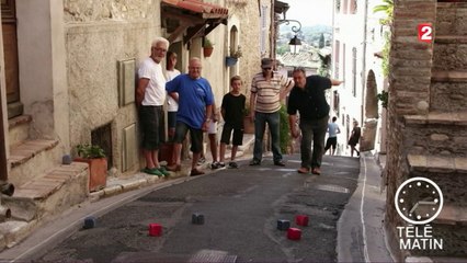 Drôle de sport - Une partie de boules… carrées