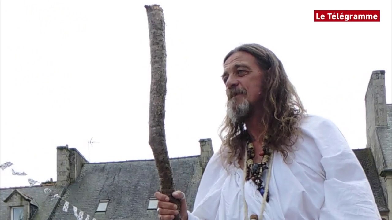 Guerlesquin. Les Irréductibles ont encore frappé