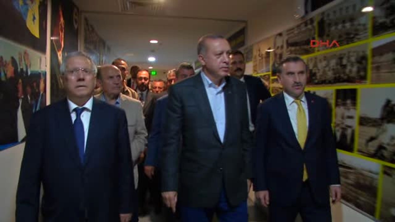 Cumhurbaşkanı Erdoğan, Fenerbahçe Maçını Tribünden İzledi