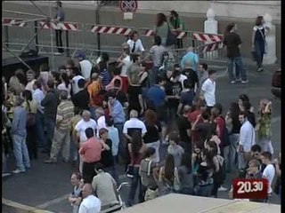 Video herunterladen: TG 05-06-09: BARI, SALTA IL COMIZIO CONCLUSIVO DEL SINDACO EMILIANO