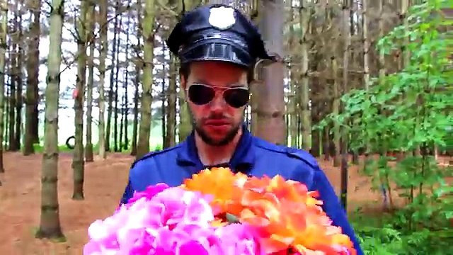 Frozen Elsa DRESS CHALLENGE! w/ Spiderman Anna Joker Maleficent Car Pink Spidergirl ! Supe