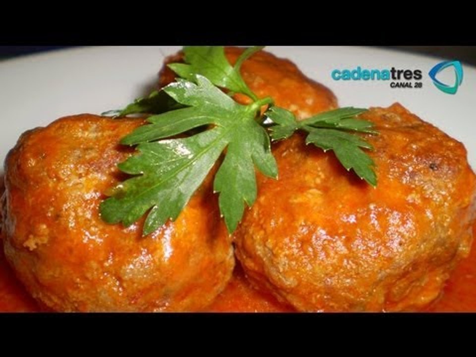 Receta para preparar albóndigas de chile poblan...