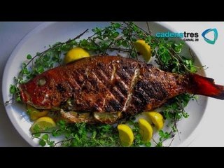 Receta de huauchinango con tomillo, jitomates y aceitunas. Receta de huauchinango / Seefood recipe