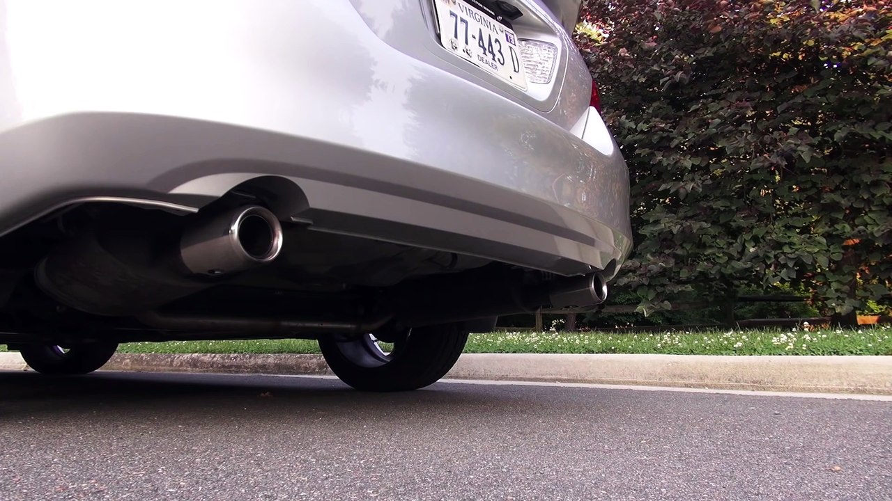Review car - 2006 Honda Accord V6 6-speed Review, Walkaround, Exhaust & Test Drive