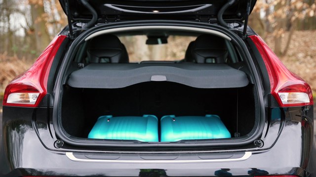 Review car - Volvo V40 Cross Country 2017 review Mat Watson Reviews