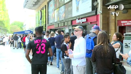 Les maillots de Neymar s'arrachent à la boutique PSG des Champs