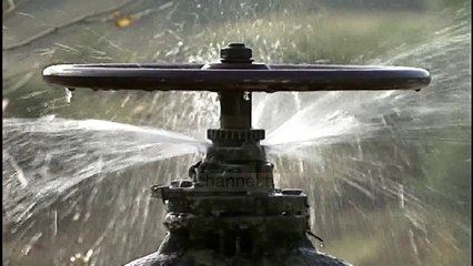 Rritet çmimi i ujit në Durrës - Top Channel Albania - News - Lajme