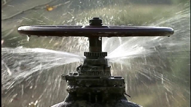 Rritet çmimi i ujit në Durrës - Top Channel Albania - News - Lajme