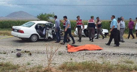 Karaman'da Katliam Gibi Kaza! İki Otomobil Çarpıştı: 6 Ölü, 4 Yaralı