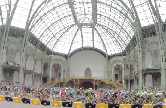 Un petit tour et puis s’en va : le Tour de France au Grand Palais !