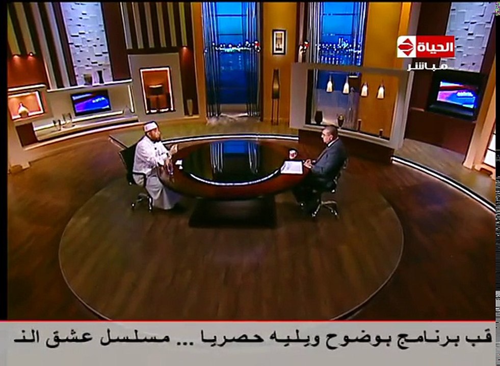 بوضوح - الشيخ محمود المصرى ... هل كان يوجد عنكبوت وحمامتين على غار حراء وقت إختباء الرسول ص