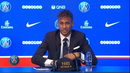 PSG - Neymar : ''Je ne suis pas parti à cause de Messi''