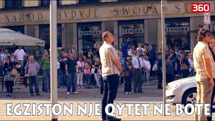 Qyteti i cili ndalon per 1 minute cdo vit (360video)