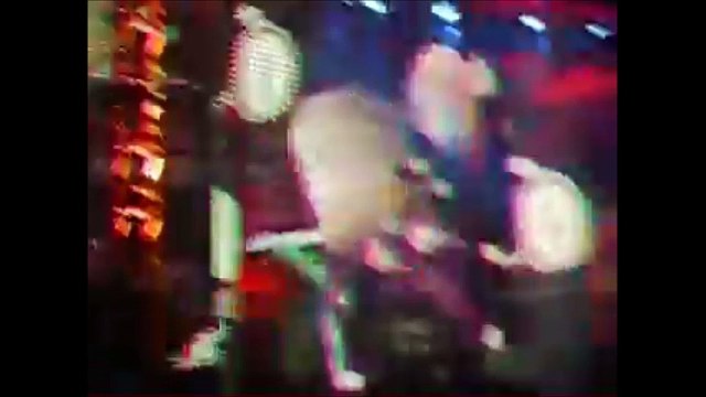 Muse - Supermassive Black Hole, Paris Bercy, 12/15/2006