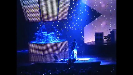 Muse - Invincible, Nantes Zenith, 12/17/2006