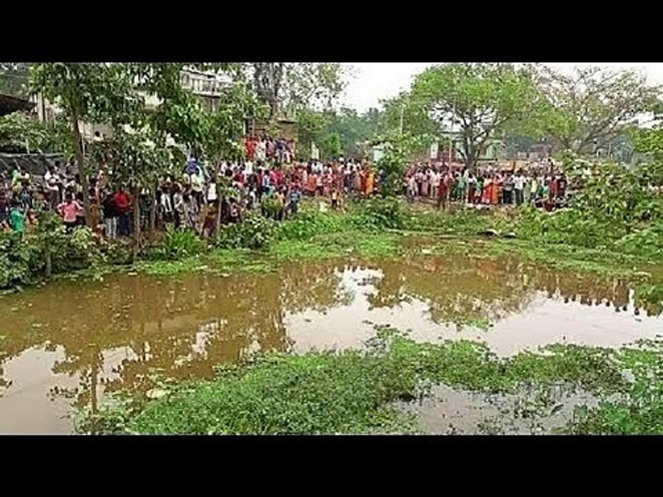 ময়মনসিংহে ভয়ংকর এক দানবের পুকুর,পুকুরে বাচ্চা দেখলেই পানির নিচে নিয়ে যায়,মালিক কাউকে কিছু করতে দেয়না
