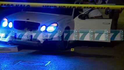 “LUFTE” TEK KOMUNA E PARISIT NE TIRANE - News, Lajme - Kanali 10