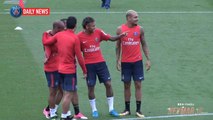 Neymar se junta ao elenco e faz primeiro treino no PSG; veja