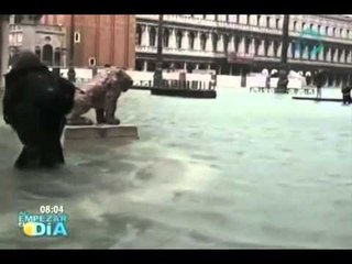 Lluvias sumergen a Venecia