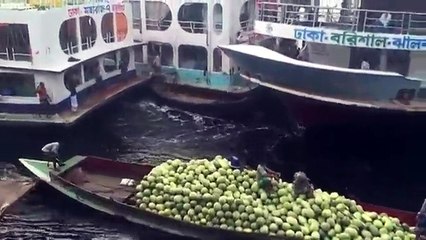 Un chaos totale dans ce port à Bangladesh !