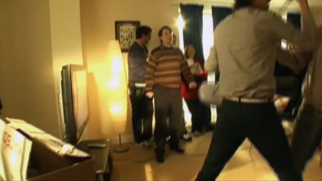 Behind The Scenes (Special Feature)