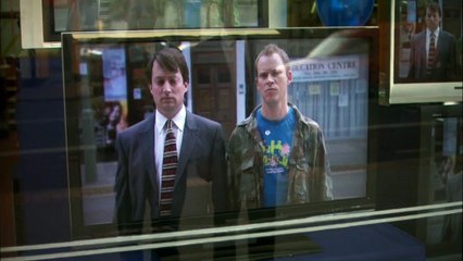 Peep Show Laugh Track (Special Feature)