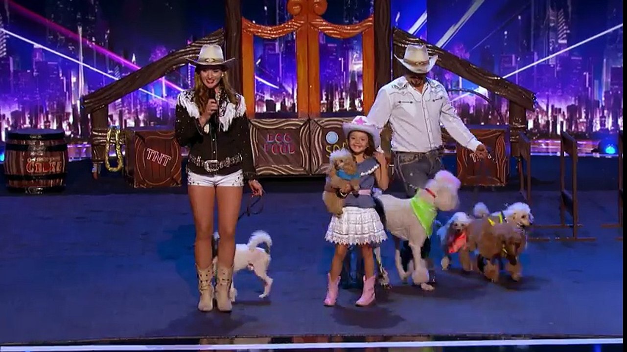LEAK- Pompeyo Family Dogs Entertain With Amazing Tricks - America's Got Talent 2017
