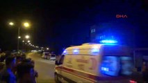 Adıyaman'da Ölümlü Kaza Sonrası Mahalleli, Yolu Trafiğe Kapattı