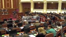 Report TV - Kuvendi-deputetëve: Riktheni  laptopët që morët në 2013-ën