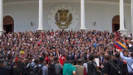 El 'chavismo' instala la Asamblea Constituyente