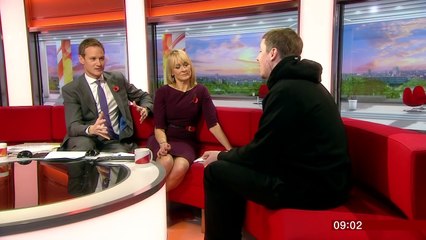 Sexy Morning Presenter Louise Minchin Feeling Horny & Flirting With Rapper Professor Green
