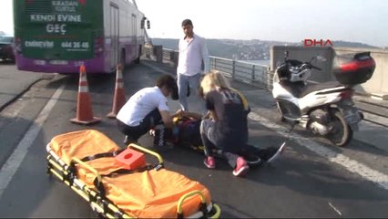 15 Temmuz Şehitler Köprüsü'nde Motosiklet Kazası: 1 Ağır Yaralı