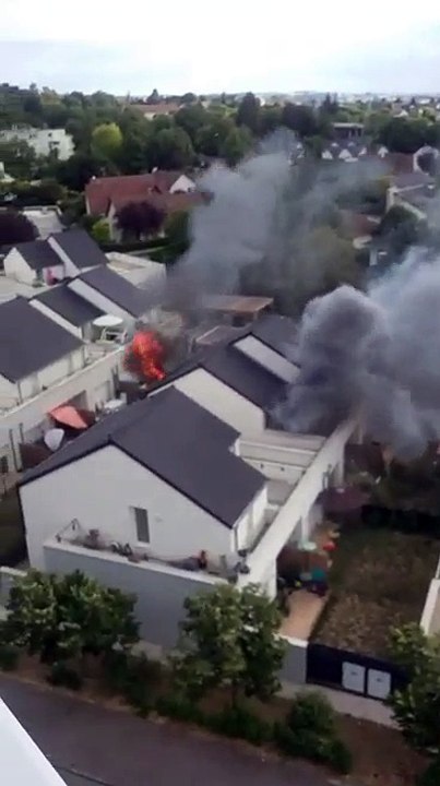 Un incendie dans un lotissement à Fontaine-lès-Dijon