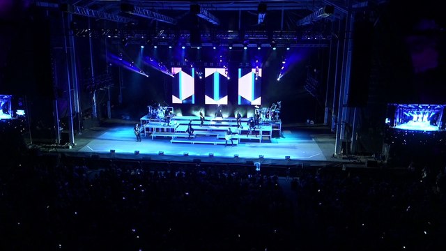 Starlite se rinde a los encantos de Miguel Bosé