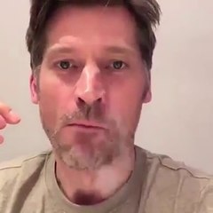 Jaime Lannister mange un bonbon au nitrogen et fume comme un dragon ! Game of Thrones