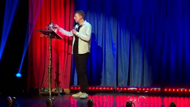 Im Hotter Than Daniel Craig! | Joe Lycett