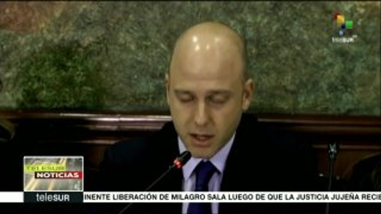 teleSUR noticias. Maestros y médicos peruanos continúan en huelga