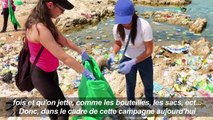 A Beyrouth, des Libanais se rassemblent pour nettoyer une plage
