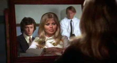 Asylum (1972 2/2) Robert Powell Peter Cushing