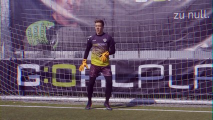 freekickerz training with the best goalkeeper (legend) !