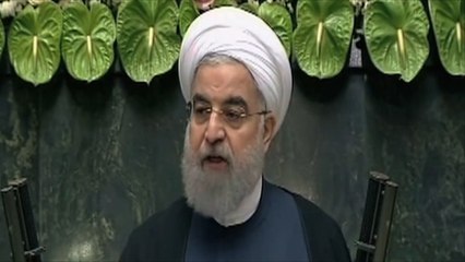 روحاني يقسم اليمين ويتوعد أميركا ويدعو الجيران للحوار