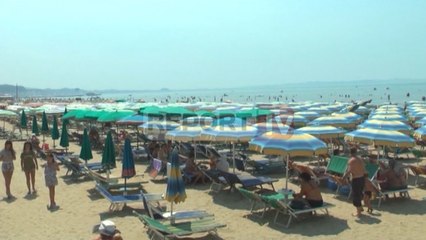 Report TV - Rritet bilanci i viktimave në plazhe,humbin jetën 2 pushues