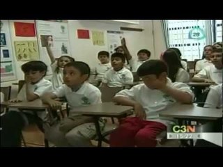 Maestros se esfuerzan con la educación de niños del Centro de Atención al Talento