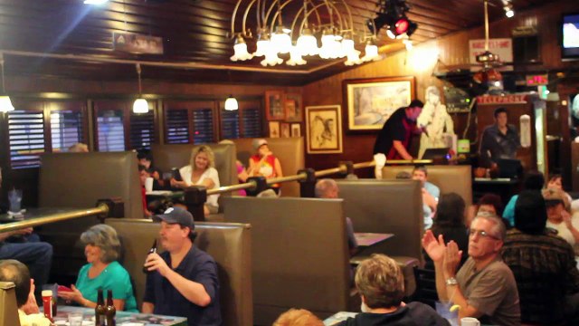 Scott Michael sings 'Elvis Medley' Pre-Elvis Week 2014 video